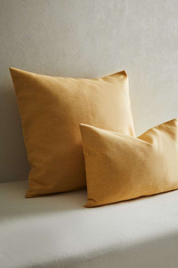 ZARA HOME ОДНОТОННЫЙ ЧЕХОЛ ДЛЯ ДЕКОРАТИВНОЙ ПОДУШКИ, ЖЕЛТЫЙ