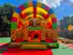 Коммерческий надувной батут «Страна Сафария 2» с крышей, 10x5x5 м.