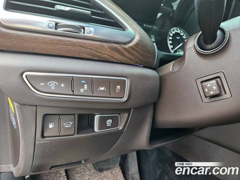 Genesis G90 3.8 AWD (02.2020)