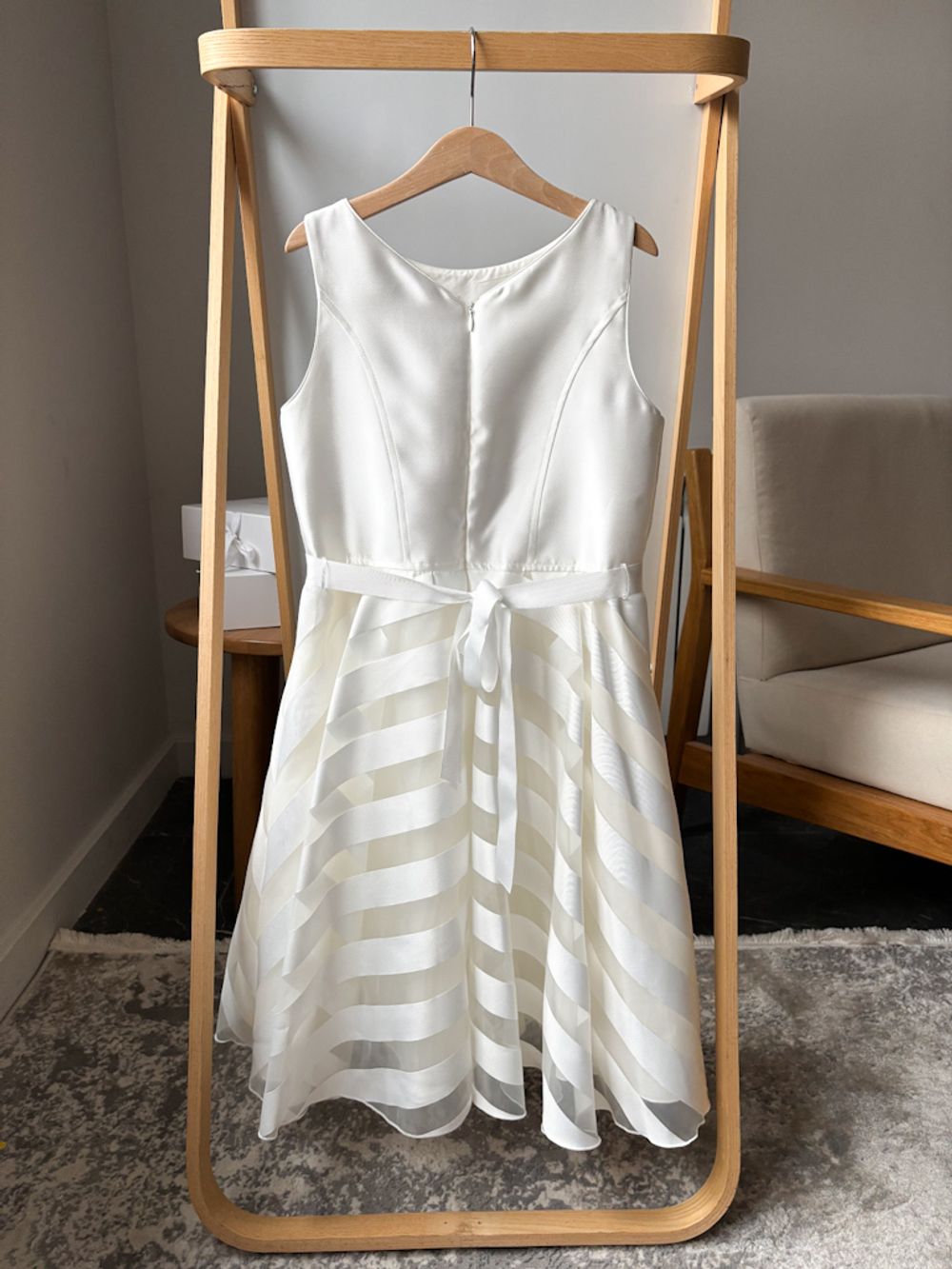 Новое платье Aletta, 140