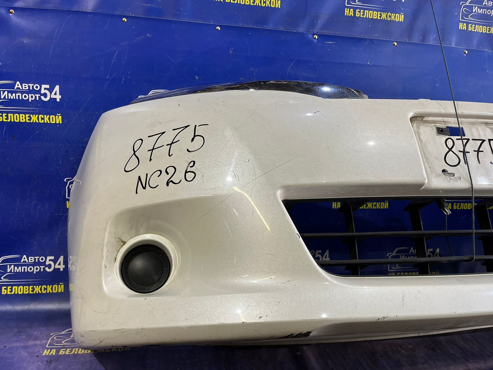 Бампер передний NISSAN SERENA 2010-2013