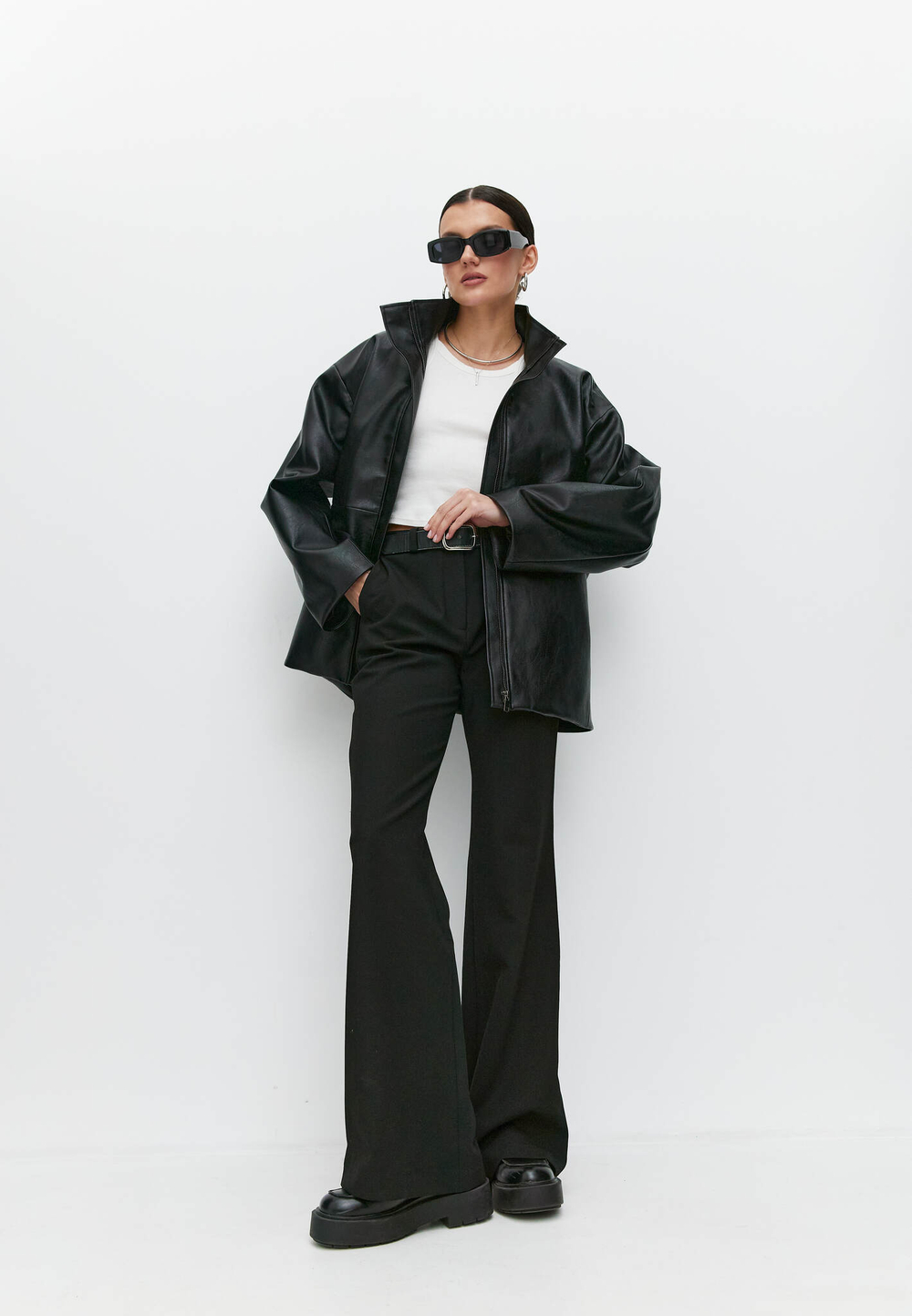 Куртка из экокожи черная