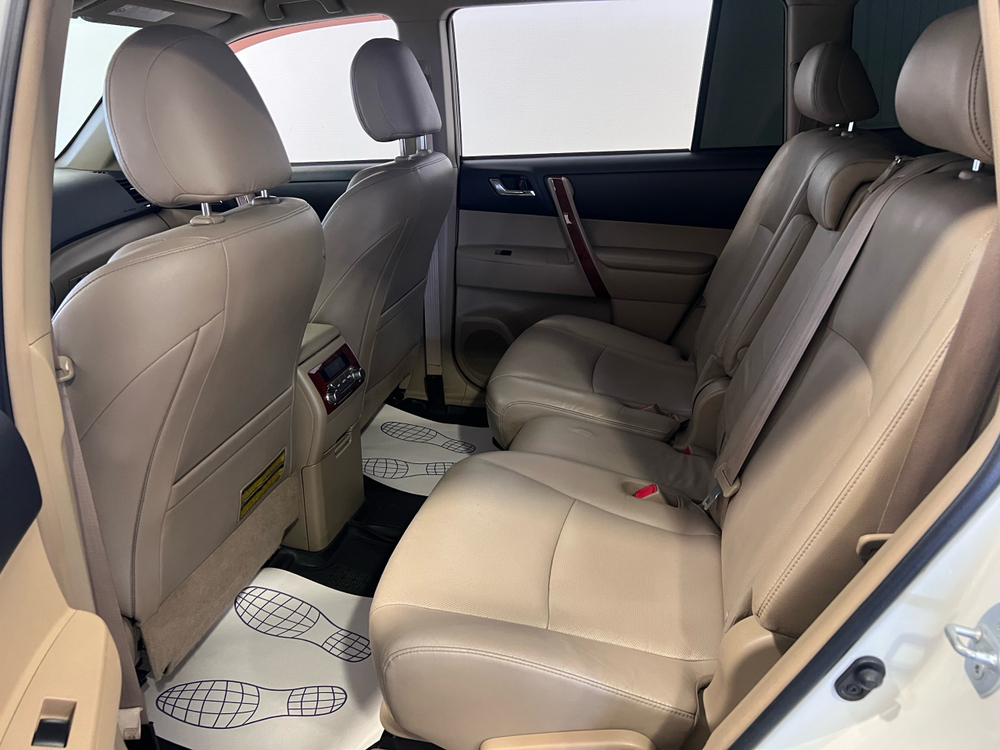 Toyota Highlander, 2011 год