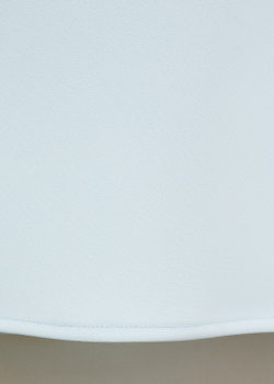 Атласное платье с драпированной спинкой