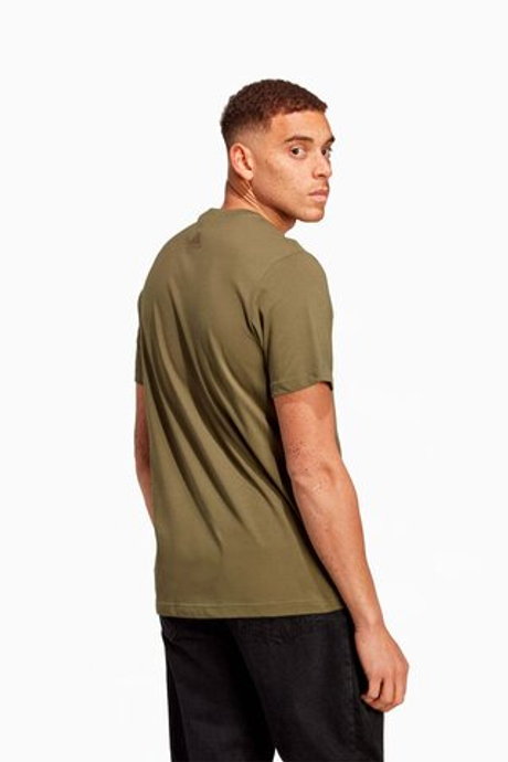 Футболка adidas Essentials Linear Logo Tee