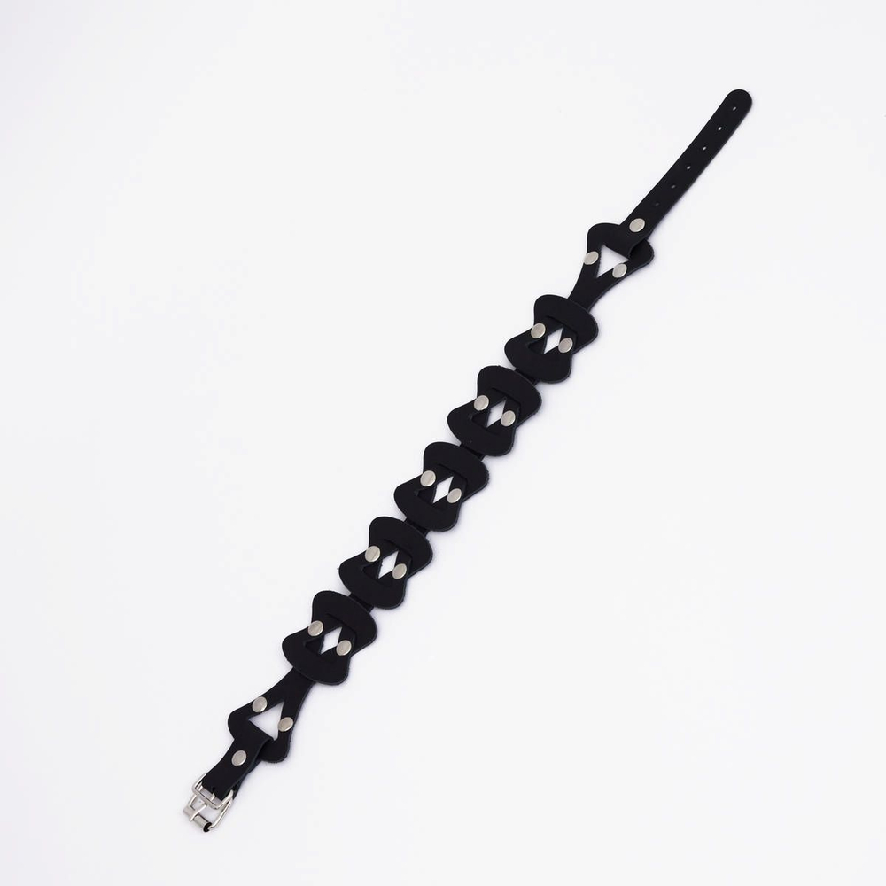 Черный кожаный ошейник из звеньев