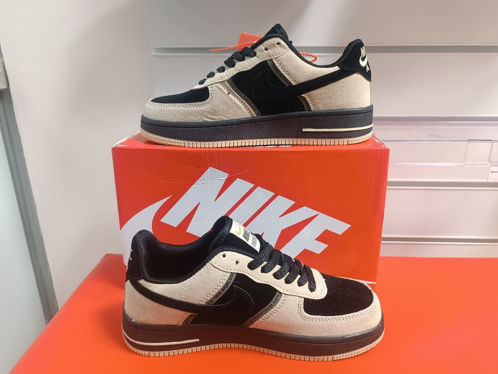 Кроссовки Nike Air Force 1