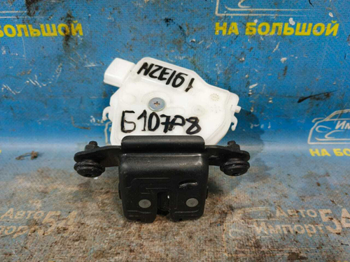 Замок багажника TOYOTA FIELDER 2012-2019