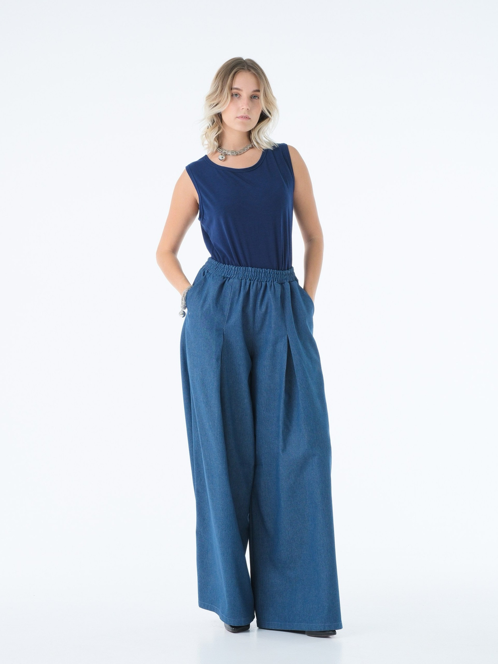 Юбки -брюки /джинс /синий( кушак продается отдельно )