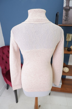 Джемпер светлый 44 размер