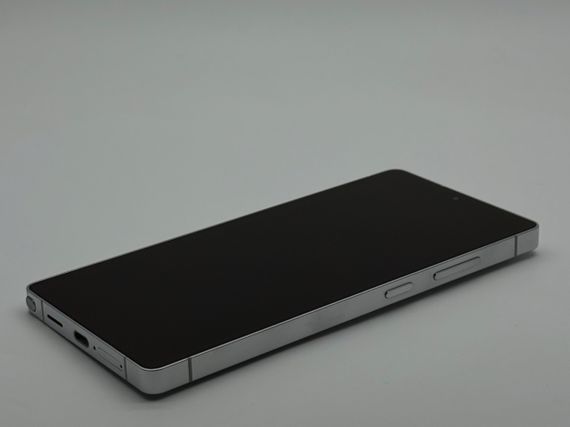 Samsung S25 Ultra 12/256Gb Titanium Whitesilver