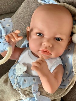 Кукла Marina and Pau 45 cм LUKA виниловая (M1695K)