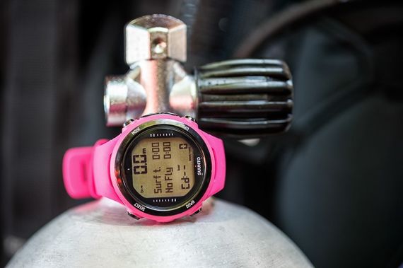 Декомпрессиметр Suunto D4i Novo Pink Розовый