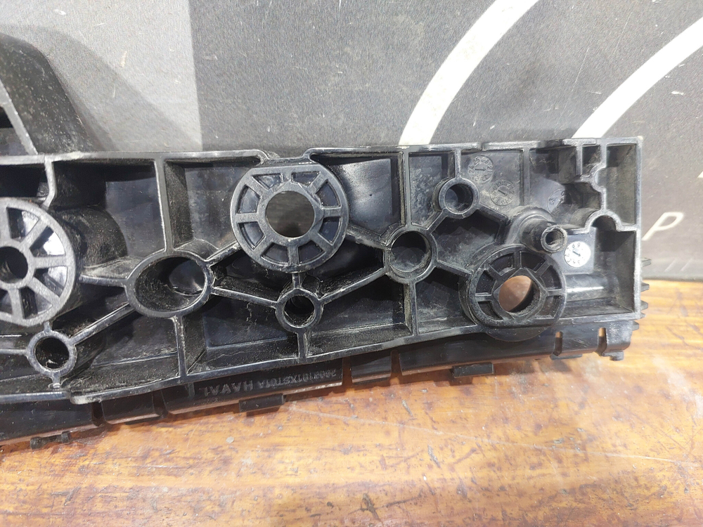 Кронштейн переднего бампера левый Haval Jolion 21-нв Б/У Оригинал 2803101XST01A