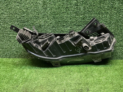 Фара габаритная левая Hyundai Palisade (18-22) LED