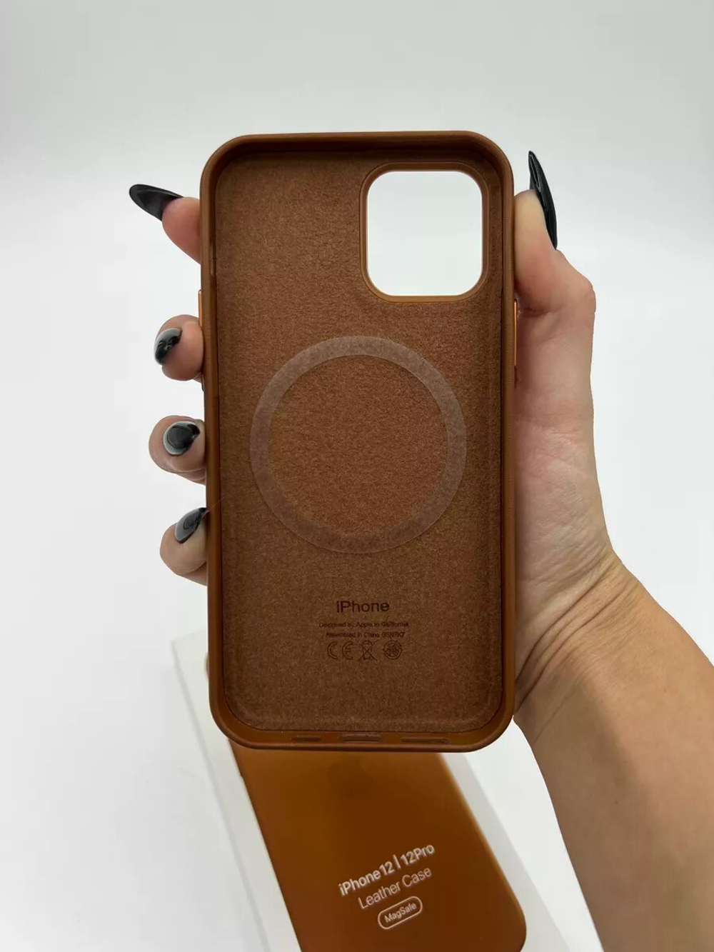 Кожаный чехол Leather Case iPhone 12 / 12 Pro, Saddle Brown Светло-Коричневый