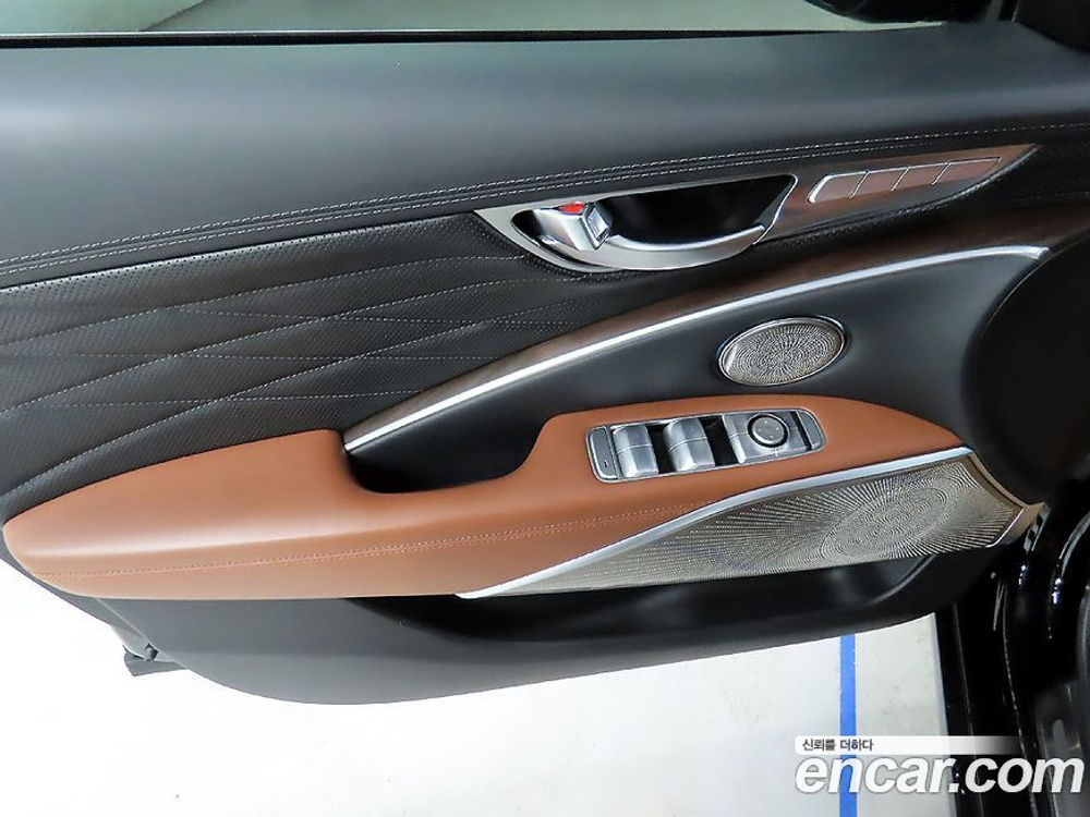 Kia The K9 (Quoris/K900) 5.0 GDI AWD (09.2019)