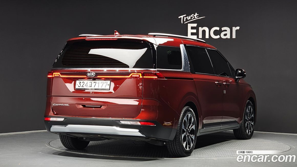 Kia Carnival (Sedona) 4 Generation 9-и местный Signatures (01.2021)