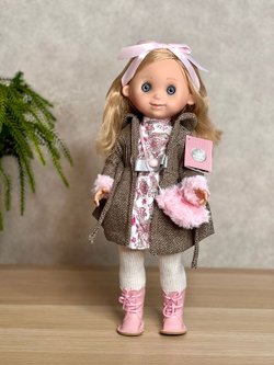 Кукла Berbesa виниловая 40см LINDA (4750K)