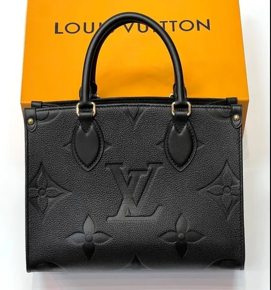 Сумка Louis Vuitton Onthego черный