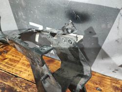 Кронштейн радиатора правый MINI Hatch (F55/F56)  Б/У Оригинал 51647307874