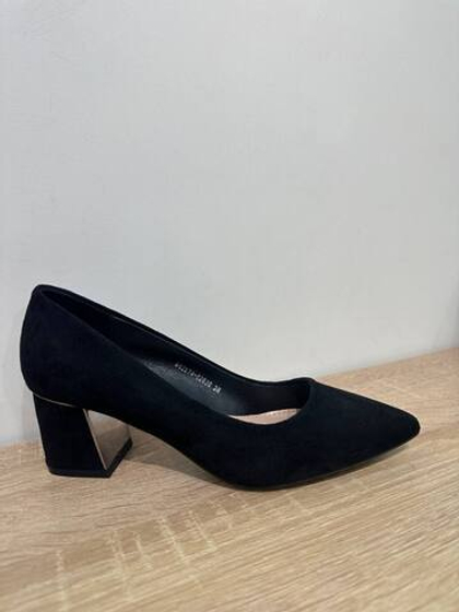 Туфли из эко замши