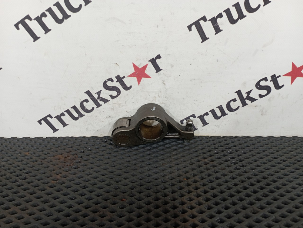 Рокер форсунки 2017г.