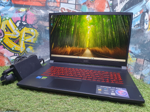 игровой MSI i5-12/8Gb/RTX 3050 4Gb/FHD/144Hz/Katana 17 B12UCR-1024XRU
