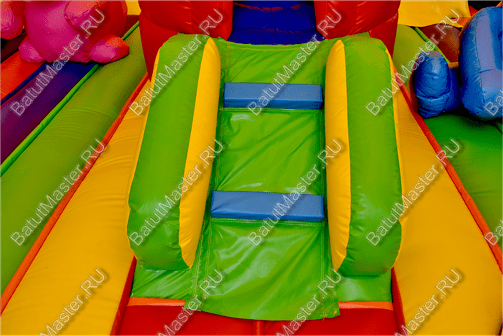 Надувной батут "Зверята с крышей 3" со скалодромом, 11*8*6 м