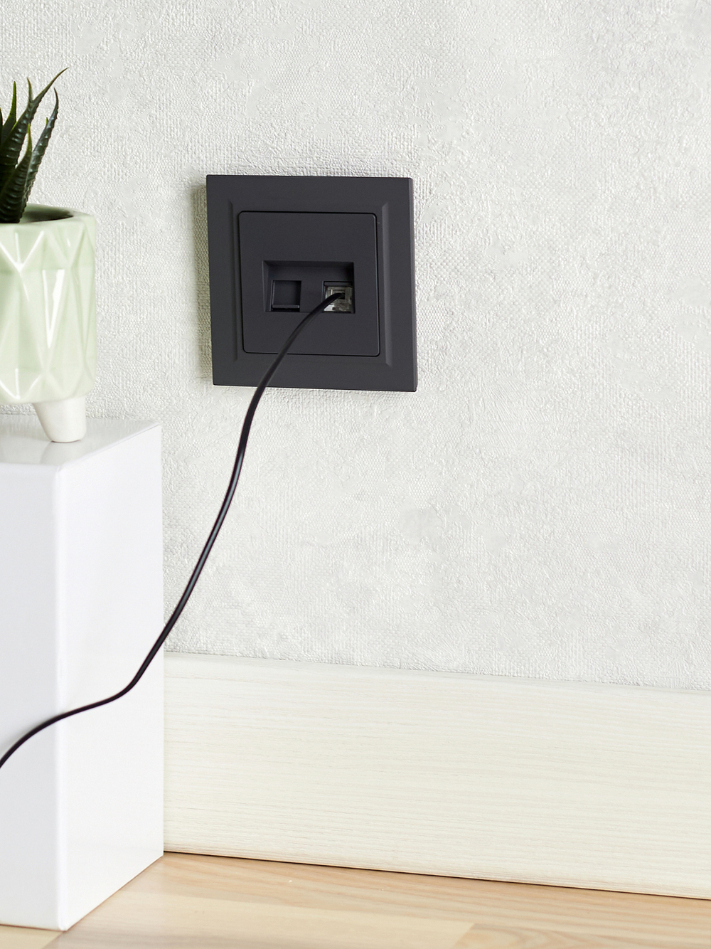 BRITE Розетка двойная RJ11+RJ45 кат.5E РК/Т12-БрГ графит IEK