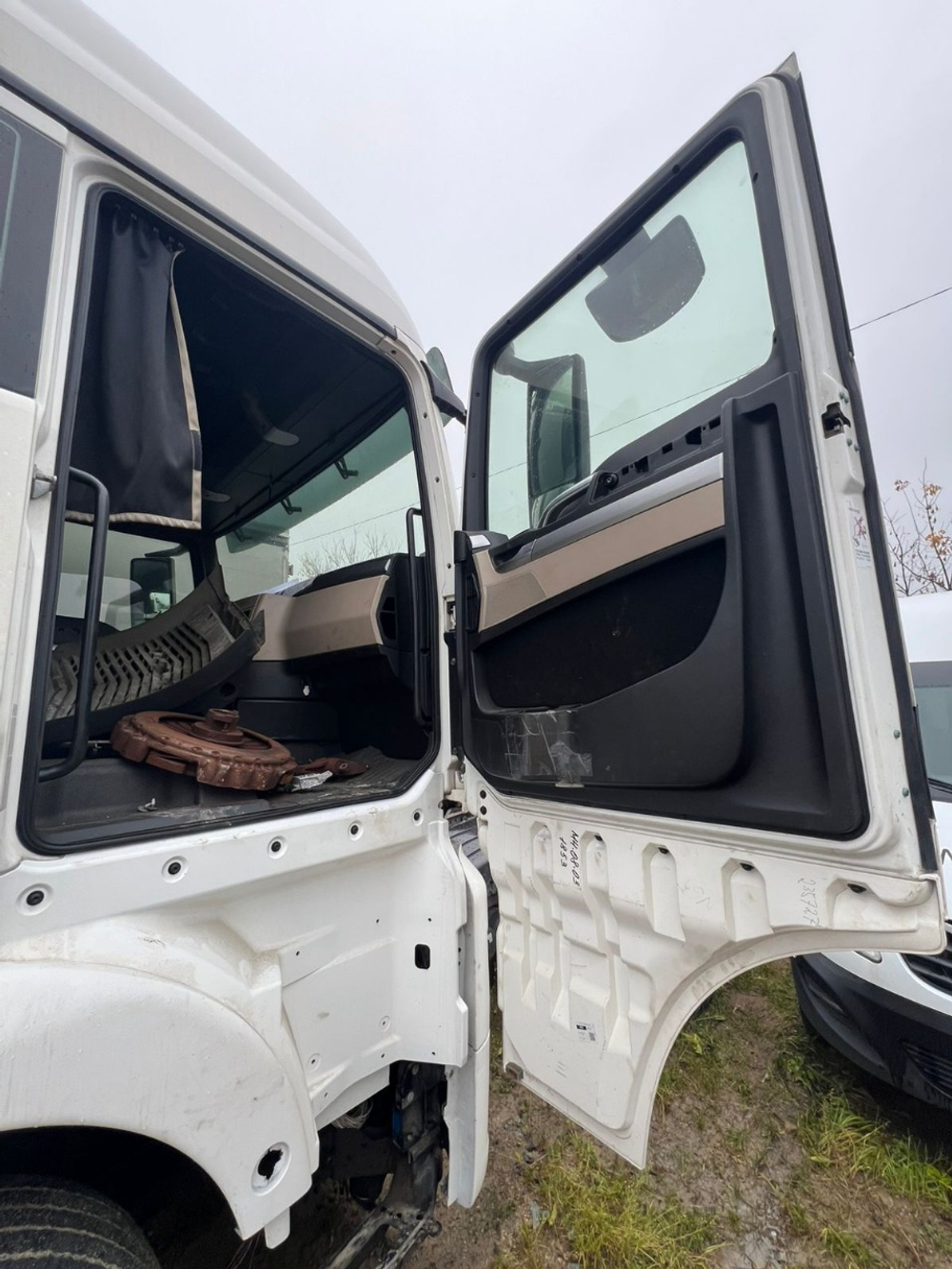 MAN TGX 4x2 Седельный тягач 18.500 4x2 BLS (Дизельный, 12,4 л, 500 л.с., МТ)