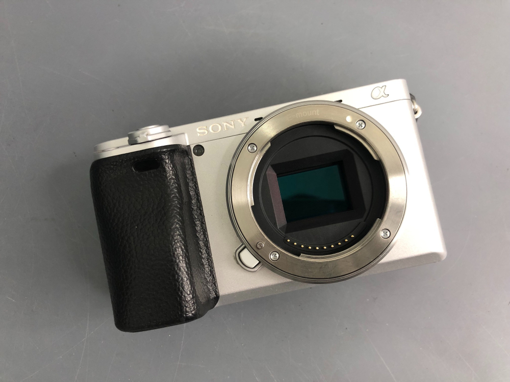 Sony A6400 kit 16-50mm (17.700 кадров)