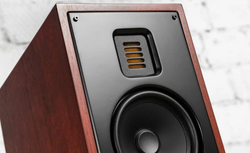 Напольная акустика Martin Logan Motion 40i Red Walnut