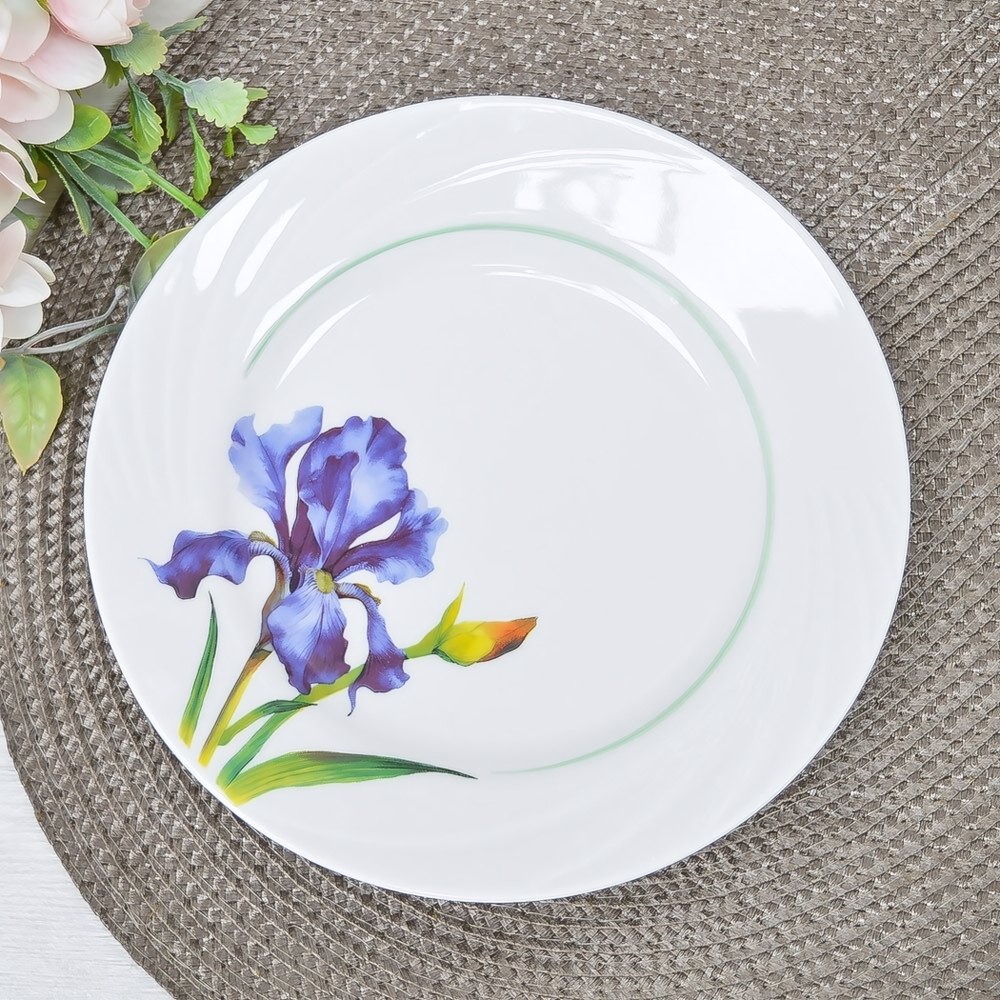 Тарелка 175мм мелкая форма Голубка Ирис