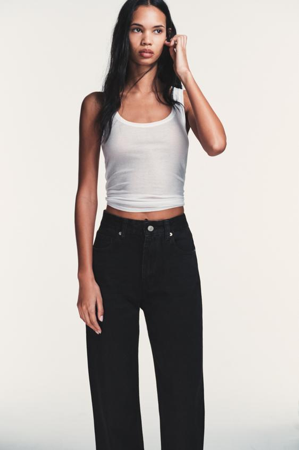 Джинсы TRF с высокой талией и широкими брючинами - ZARA
