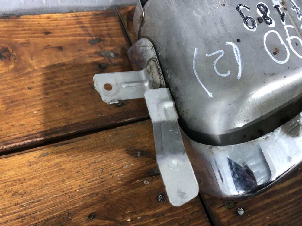 Насадка глушителя правая Volvo XC90 2 14-19 Б/У Оригинал 31353398