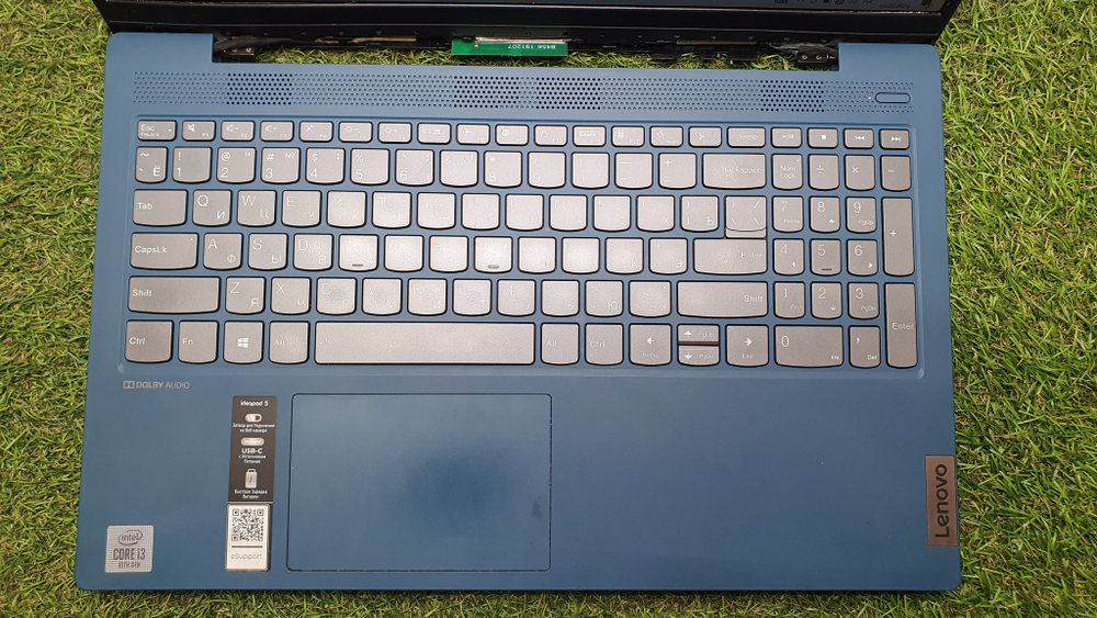 Ноутбук Lenovo i3-10/8Gb/FHD