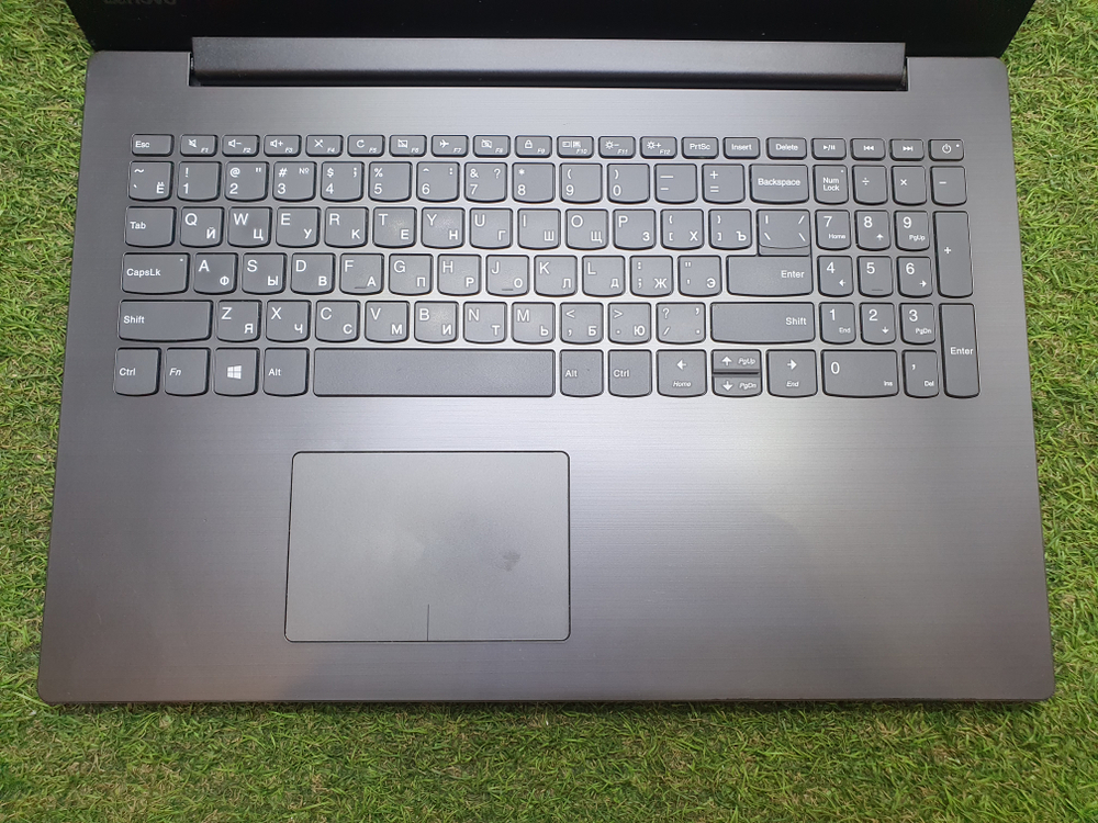 Ноутбук Lenovo i3-6/4Gb/FHD