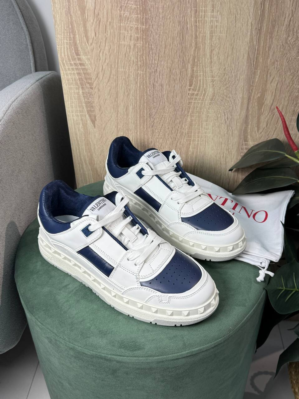 Кеды Valentino