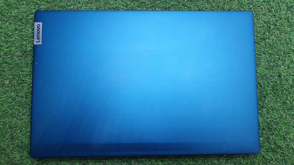 Ноутбук Lenovo i3-10/8Gb/FHD