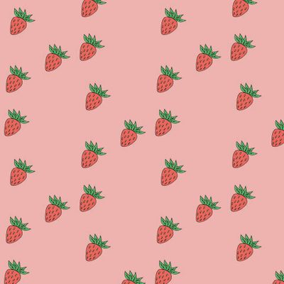 клубника на нежно-розовом фоне