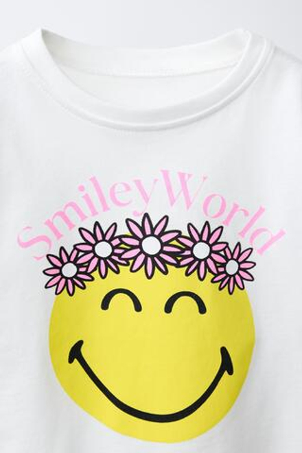 ZARA ФУТБОЛКА С БАХРОМОЙ SMILEYWORLD ®, ЖЕЛТОВАТО-БЕЛЫЙ