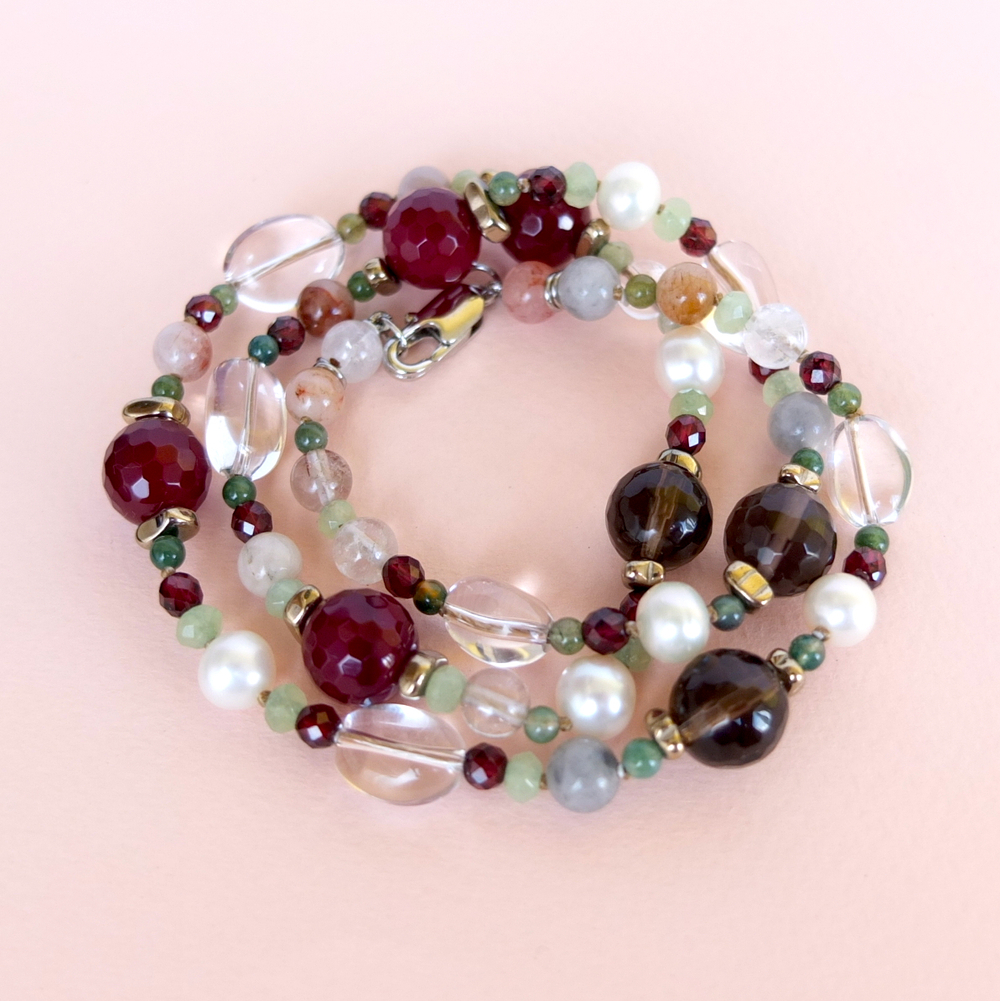 авторские бусы из натуральных камней