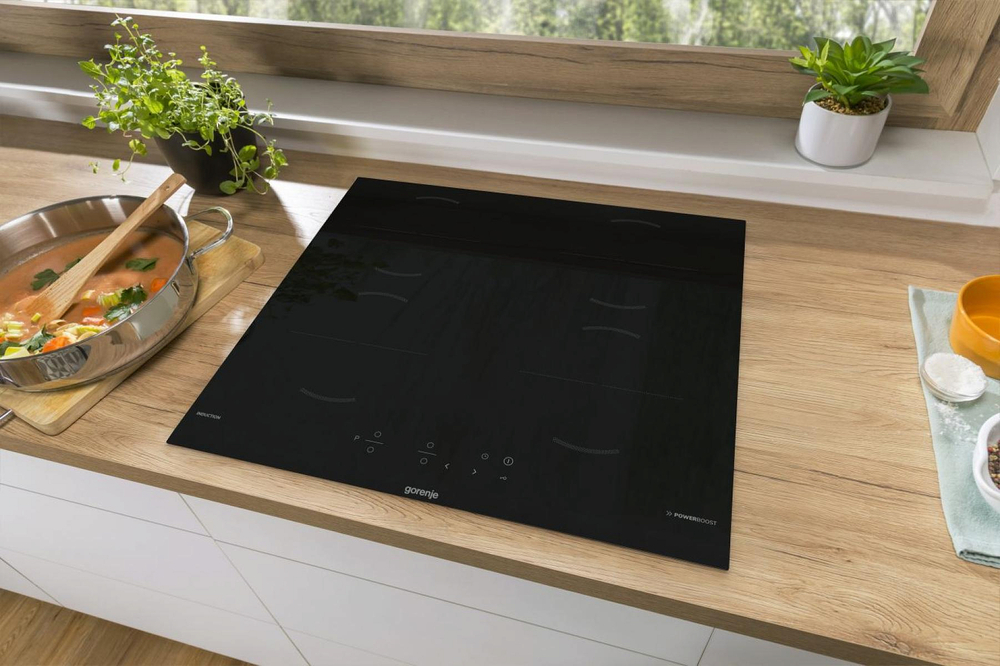 Независимая индукционная варочная панель Gorenje GI6401BCE