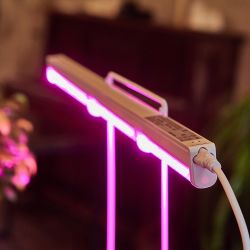 ULI-P42-18W-SPBX IP40 WHITE Светильник для растений светодиодный линейный. 560мм. выкл. на корпусе. Алюминий. Спектр с дальним красным для рассады и досвечивания в период роста. TM Uniel