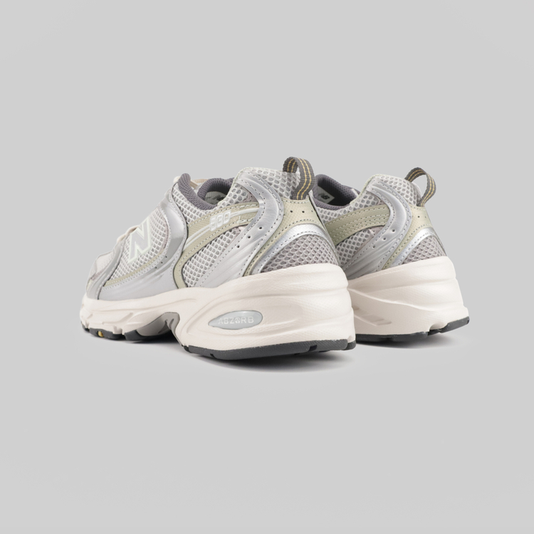 Кроссовки New Balance MR530KMW артикул:MR530KMW - купить в магазине Дайс