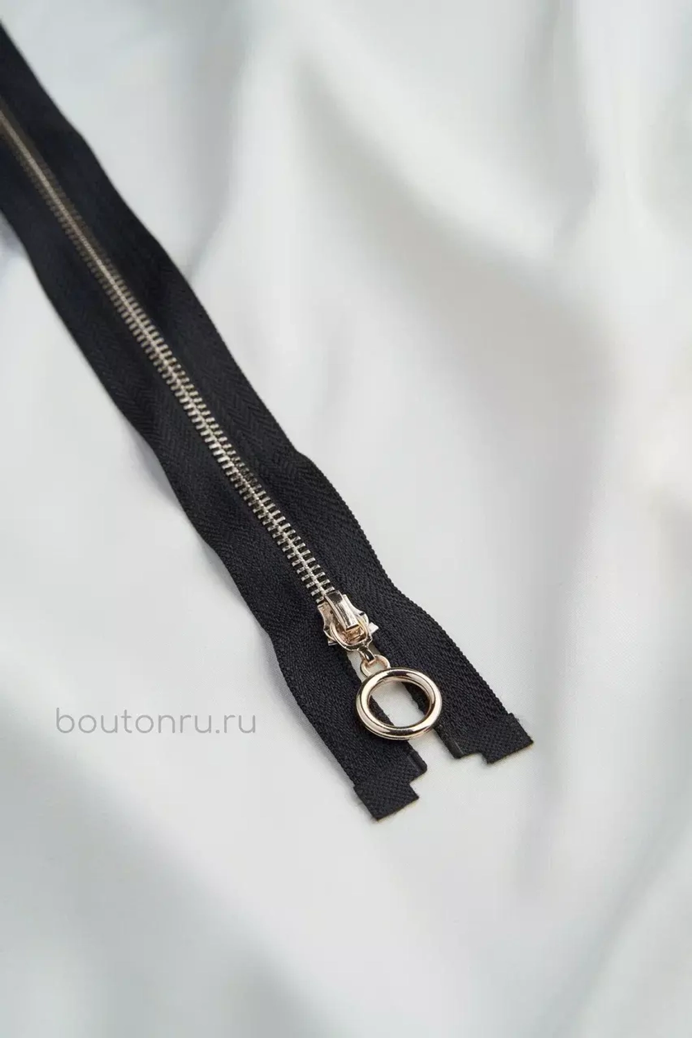 Молния черная золото кольцо