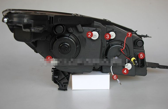 Передние биксеноновые фары Форд Куга V5 type