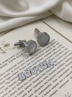 Запонки серебристые круглые с белым перламутром