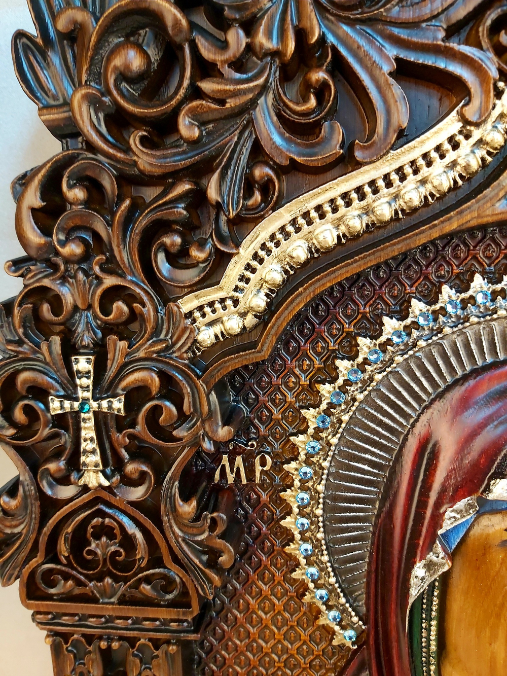 Икона резная "Казанская Божья матерь"